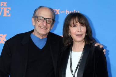 LOS ANGELES - 10 Haziran: David Paymer ve Gina Hecht 10 Haziran 2021 'de Los Angeles, CA' da yapılan 