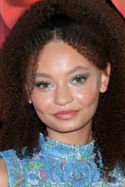 LOS ANGELES - 17 AUG: Nico Parker Los Angeles Premiere 'de 17 Ağustos 2021' de TCL Çin Tiyatrosu IMAX 'ta