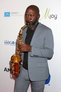 LOS ANGELES - 20 Ağustos 2021 'de Beverly Hilton Oteli' ndeki 21. Harold ve Carole Pompa Vakfı Galasında Mike Phillips