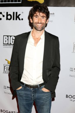 LOS ANGELES - 18 Eylül 2021 'de Long Beach' teki Catalina Film Festivali 'nde Christian Rodrigo - 18 Eylül 2021' de İskoçya Rite Etkinlik Merkezi 'nde