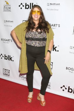 LOS ANGELES - 19 Eylül 2021 'de Long Beach' teki Catalina Film Festivali 'nde Maylen Calienes - Pazar Filmcileri Kırmızı Halı, İskoç Ayini Etkinlik Merkezi' nde