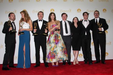 Aaron Paul, Anna Gunn, Bryan Cranston, Betsy Brandt, Jesse Plemons, Laura Fraser, Rj Mitte, Vince Gilligan