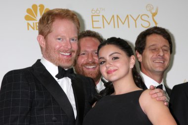 Jesse tyler ferguson, ariel kış