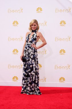 Julie Bowen