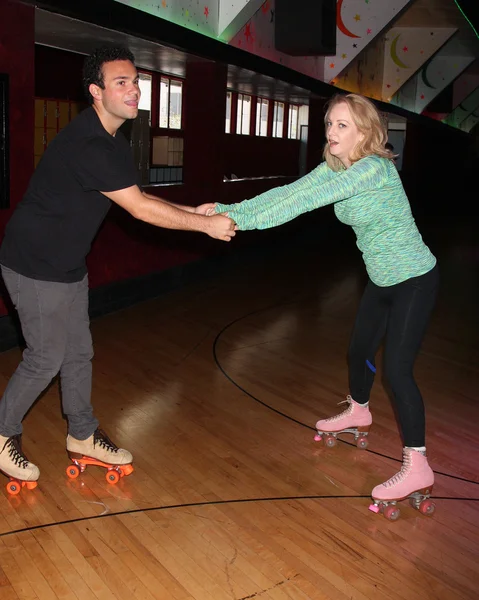 Troy Gentile, Wendi McLendon-Covey — Stock Photo, Image