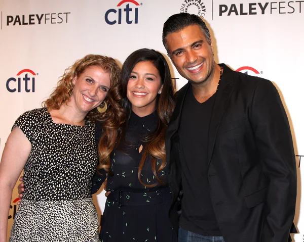 Jennie Snyder, Gina Rodriguez, Jaime Camil — Fotografia de Stock