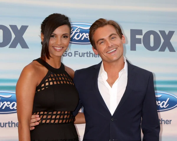 Jessica Lucas, Kevin Zegers — Stok fotoğraf