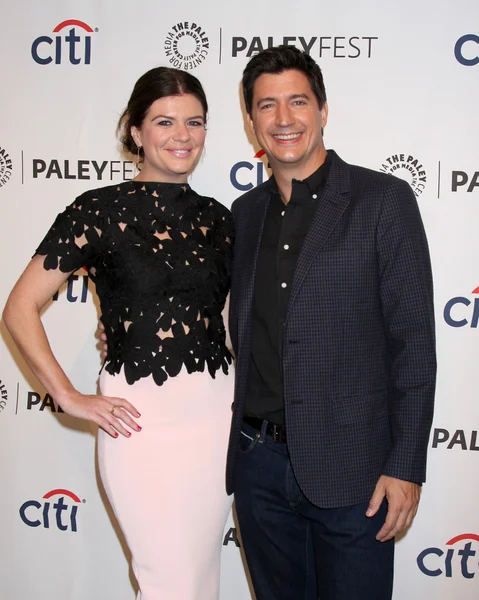 Casey Wilson, Ken Marino — Stock Photo, Image