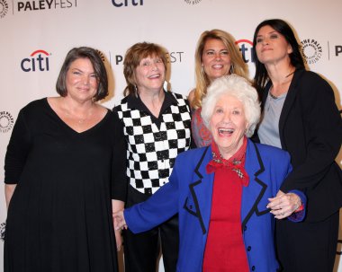 Mindy Cohn, Geri Jewell, Lisa Whelchel, Charlotte Rae, Nancy Mckeon