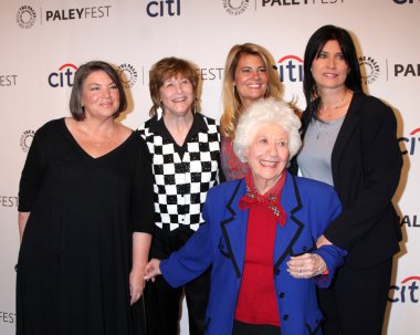 Mindy Cohn, Geri Jewell, Lisa Whelchel, Charlotte Rae, Nancy Mckeon