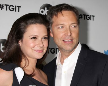 Katie Lowes, George Newbern