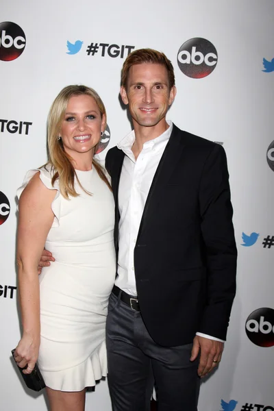 Jessica capshaw, christopher gavigan — Fotografia de Stock