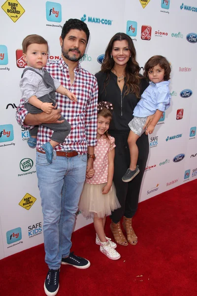 Alejandro Gomez Monteverde, Ali Landry, Valentin Francesco Monteverde, Estela Ines Monteverde, Marcelo Alejandro Monteverde — Stockfoto