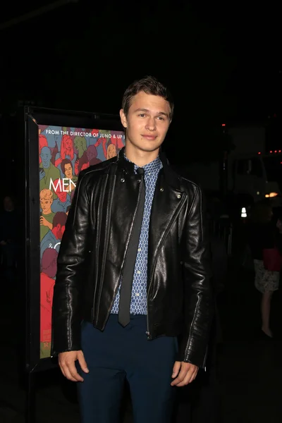 Ansel elgort —  Fotos de Stock