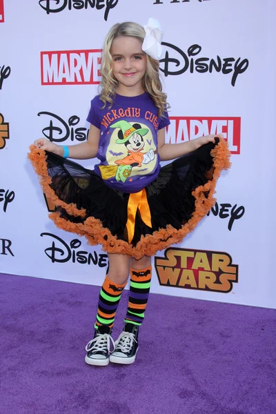 McKenna Grace — Stockfoto