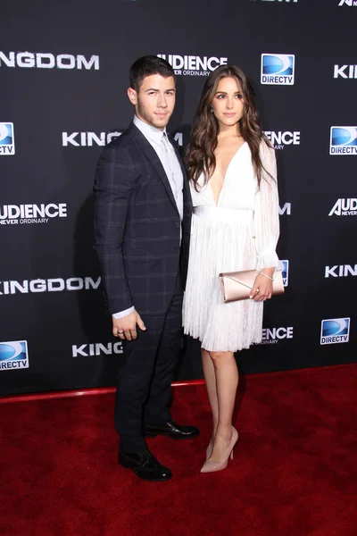 Nick Jonas, Olivia Culpo — Foto Stock