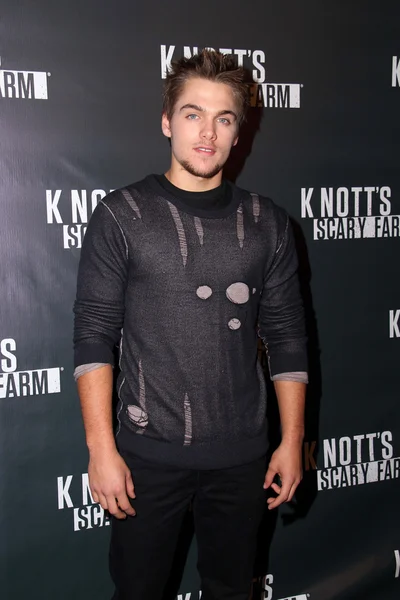 Dylan Sprayberry — Stockfoto