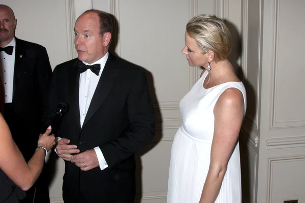 His Serene Highness Prince Albert II of Monaco, Her Serene Highness Princess Charlene — Stock Photo, Image