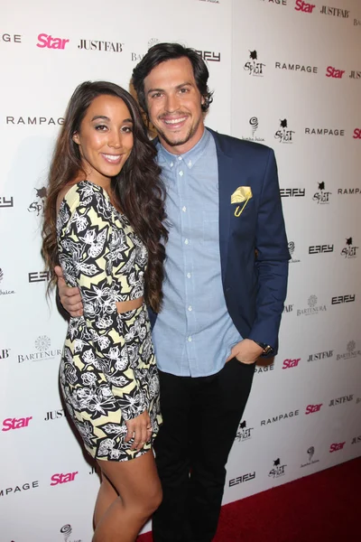 Sierra Deaton, Alex Kinsey — Foto de Stock