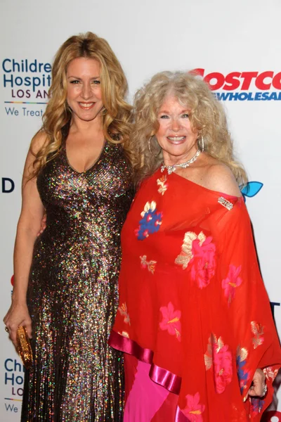 Joely Fisher, Connie Stevens — Stock Photo, Image