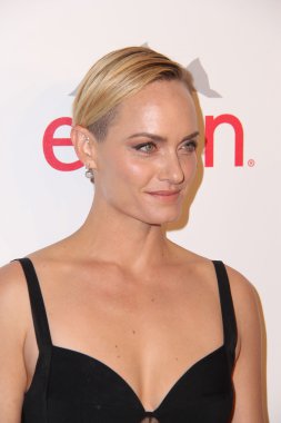 Amber Valetta
