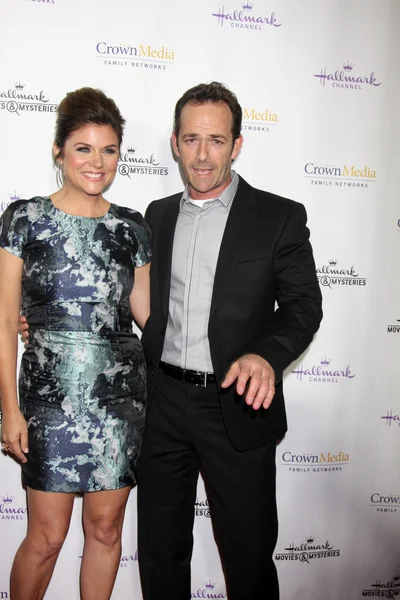 Tiffani Thiessen, Luke Perry — Photo