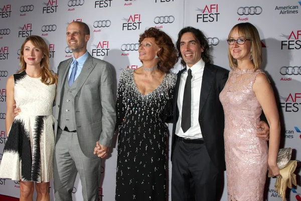 Sasha Alexander, Edoardo Ponti, Sophia Loren, Carlo Ponti, Andrea Meszaros Ponti — Stock Photo, Image