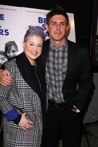 Kelly Osbourne, Chris Lowell — Photo