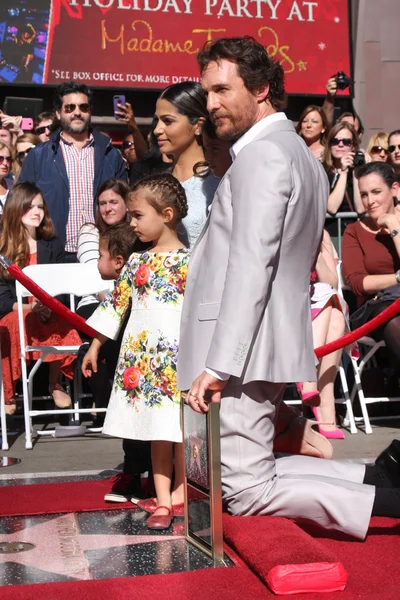 Camila Alves Mcconaughey, Vida Alves Mcconaughey, Matthew Mcconaughey, Livingston Alves Mcconaughey Levi Alves Mcconaughey — Stock fotografie