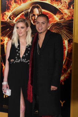 Ashlee Simpson, Evan Ross