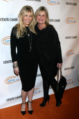 Lisa Gastineau, Kelly Stone