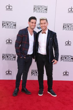 Michael Turchin, Lance Bass