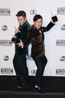 Çubuk kardeşler, Xiao Yang, Wang Taili