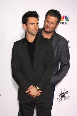 Blake Shelton, Adam Levine