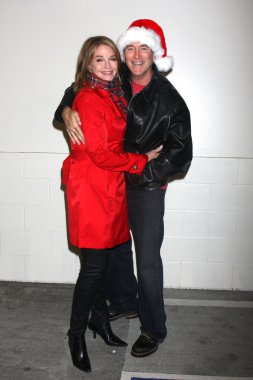 Deidre Hall, Drake Hogestyn