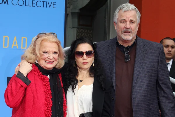 Gena Rowlands, Alexandra Cassavetes, Nick Cassavetes — Stock Photo, Image