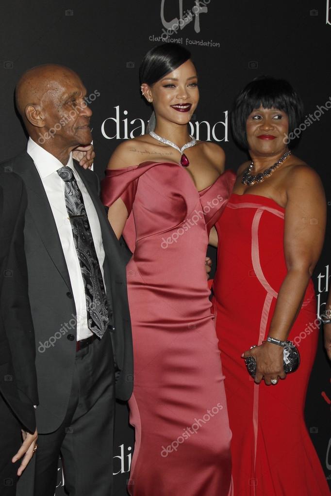 Браззерлер кинотеатрда