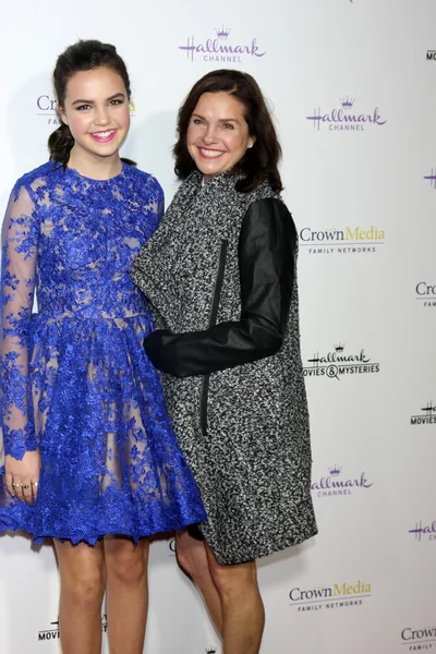 Bailee Madison, Patricia Riley — Stockfoto