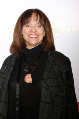 Valerie Harper