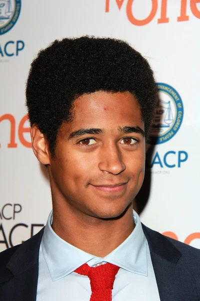 Alfred Enoch — Stockfoto