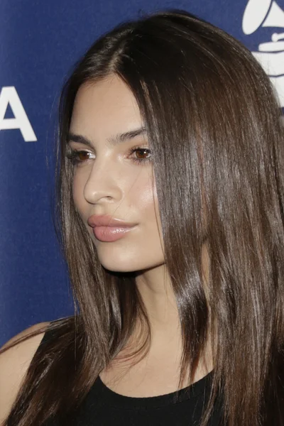 Emily Ratajkowski — Stock Photo, Image