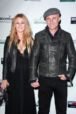 Caitlin Manley, Tim Murphy