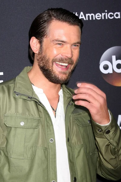 Charlie Weber — Stockfoto