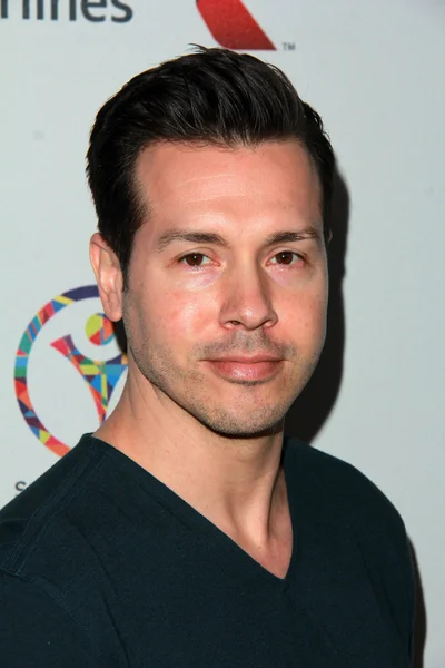 Jon Seda — Photo