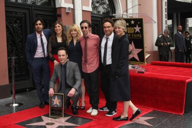 Jim Parsons, Recep Nayyar, Mayim Bialik, Melissa Rauch, Simon Helberg, Johnny Galecki, Kaley Cuoco-tatlım