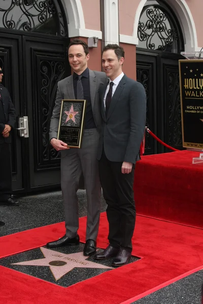 Jim Parsons, Todd Spiewak — Foto Stock