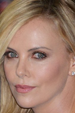 Theron 'u Charlize Et