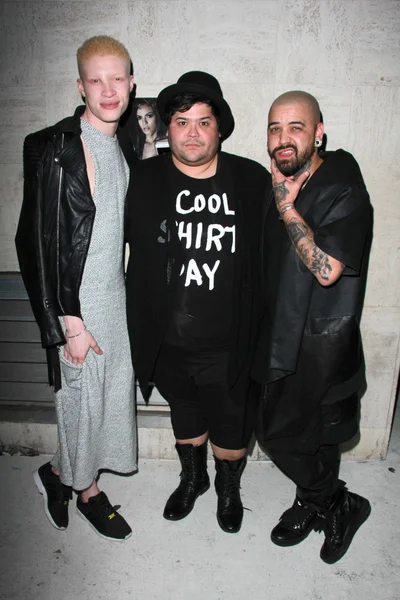 Shaun Ross, Harvey Guillen, Ashton Michael — Stock Photo, Image