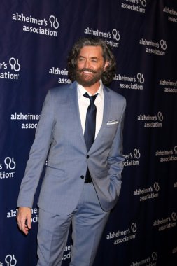 Timothy Omundson