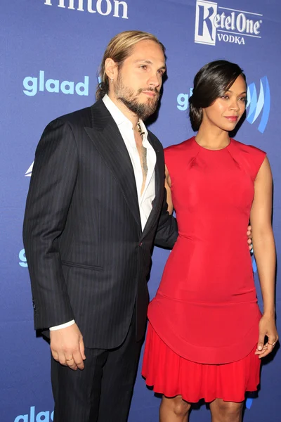 Marco Perego, Zoe Saldana — Photo